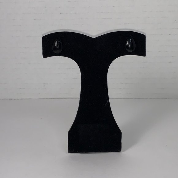 14 mm Teardrop 18 ktgf Onyx Post Earrings - Picture 2 of 12